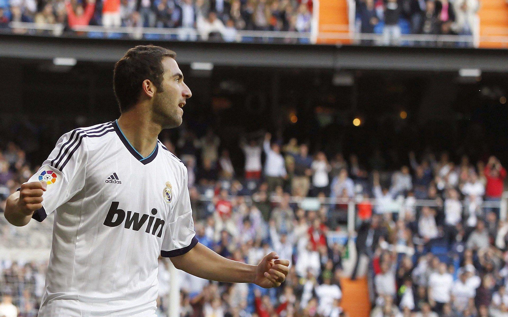 熊猫体育平台：体育心理成胜负关键，运动员如何在高压下突破自我？